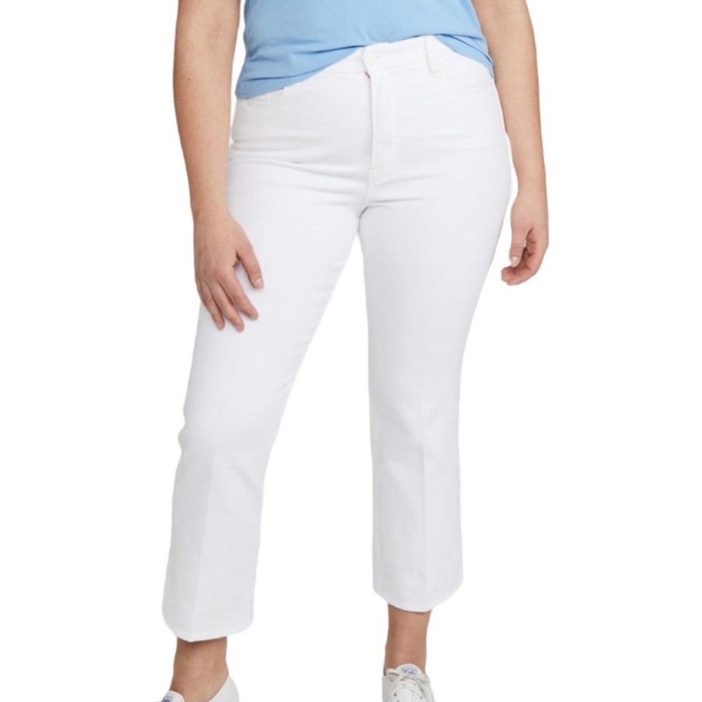 Good American Good Curve White Jeans Plus Size Comfort Stretch with distressing
